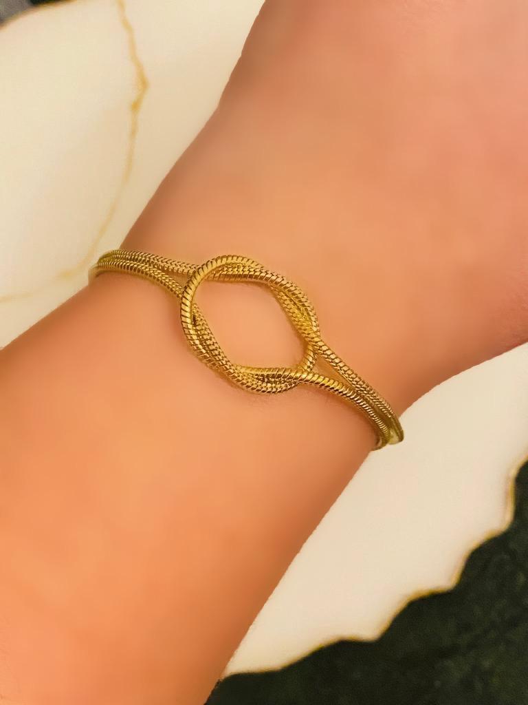 WhatsApp Image 2026-02-22 at 5.38.01 AM (1) The Infinity Knot Bracelet - Image 1