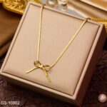 Dainty Knot Necklace