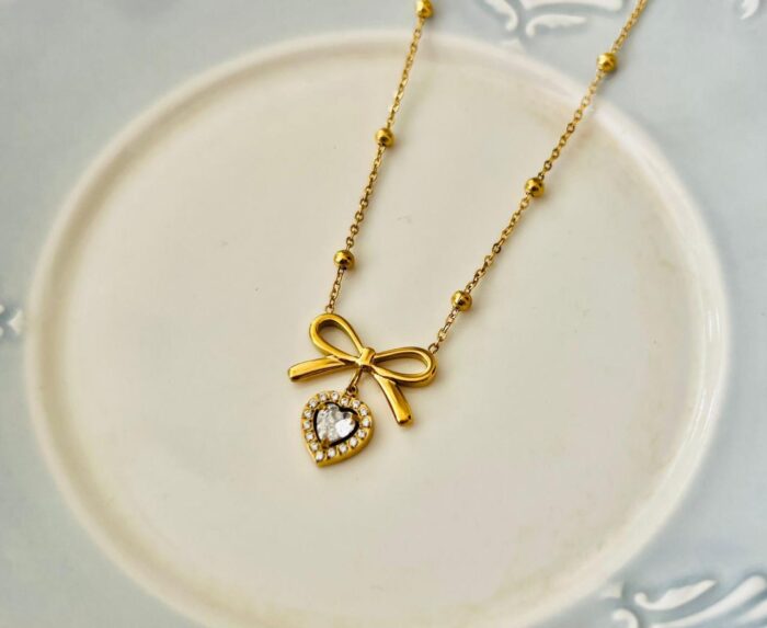 Classic Noir Necklace - Image 2