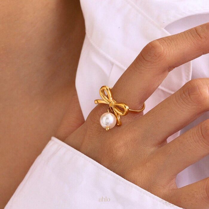 The Pearl Ribbon Ring - Image 3