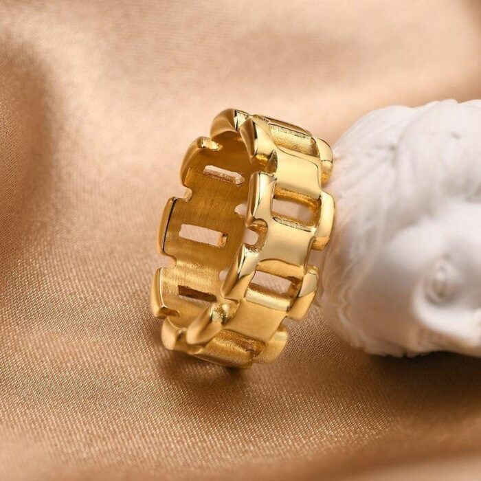 The Bold Bond Ring - Image 3